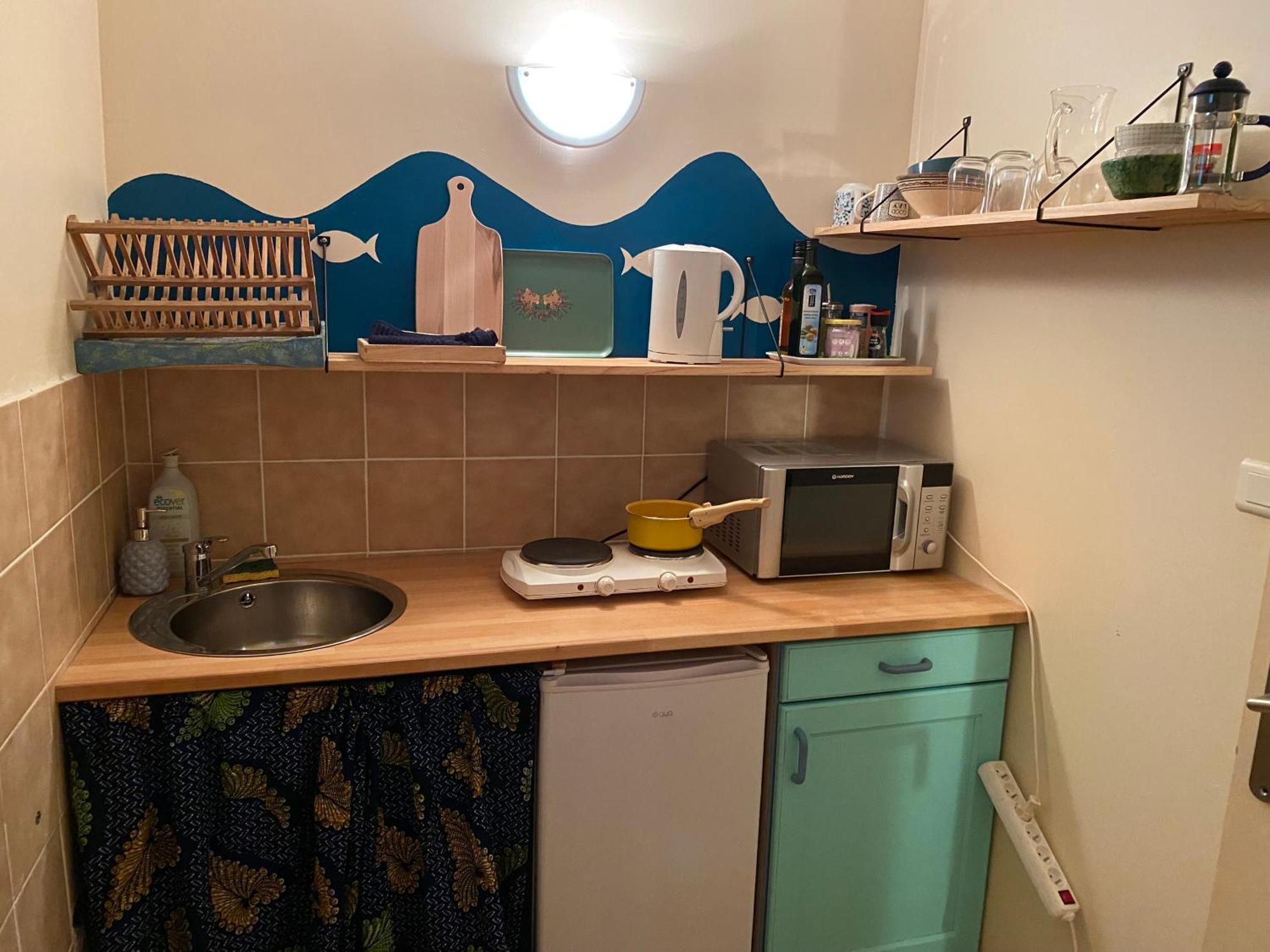 Le Repaire De La Reveuse Bed & Breakfast Saint-Frajou ภายนอก รูปภาพ